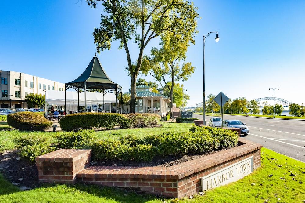 River Inn Of Harbor Town Memphis Exterior photo